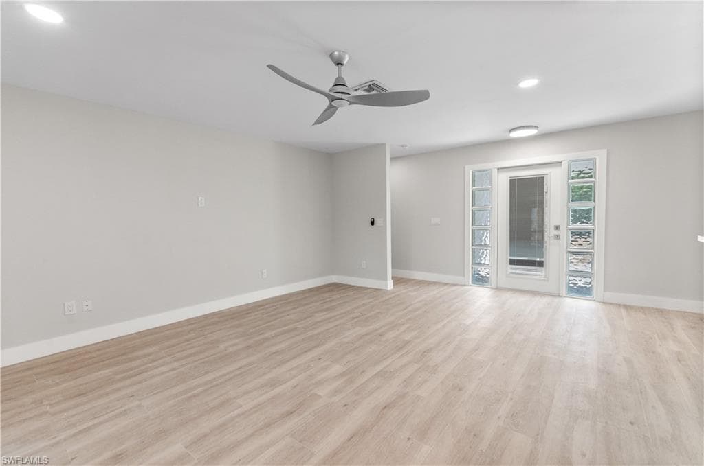 54 Liberty LN-8