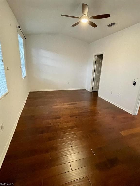 3265 Amanda LN 7-13