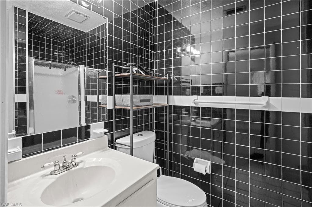 3369 Yukon CIR 1-27