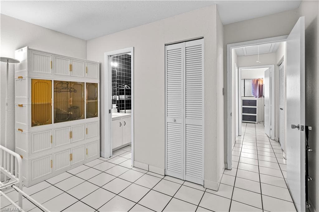 3369 Yukon CIR 1-25