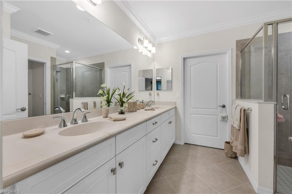6959 Avalon CIR 1702-9