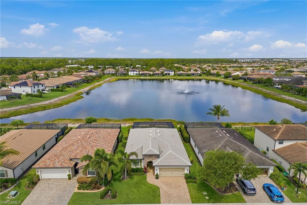 9396 Glenforest DR-37