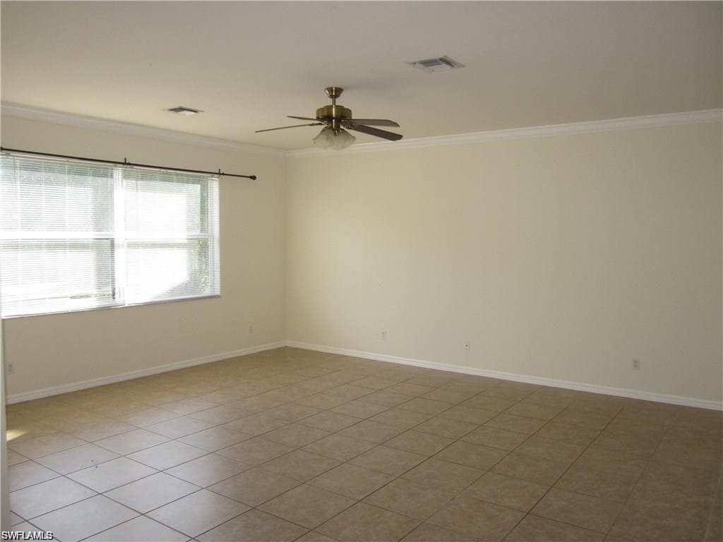 13696 Troia DR-2
