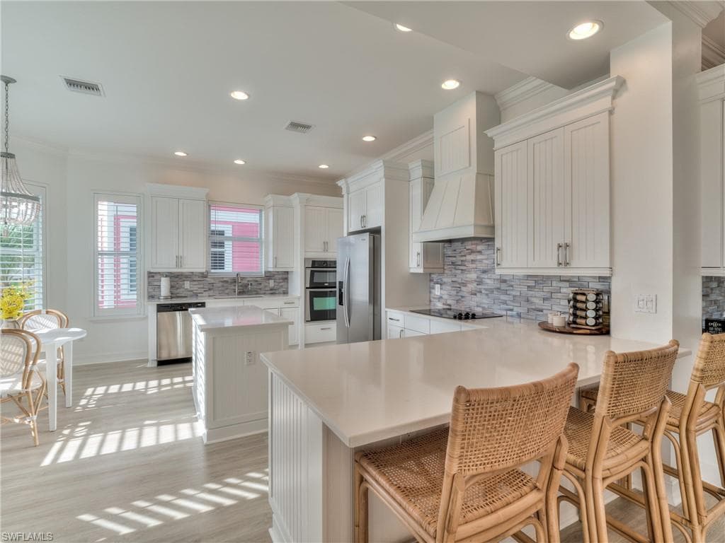 282 Delmar AVE-12