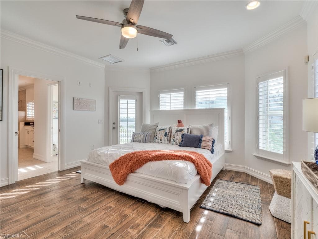 282 Delmar AVE-21