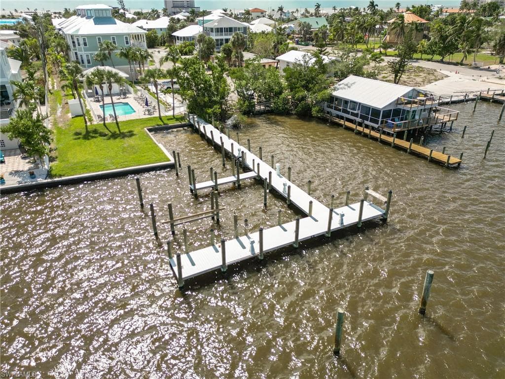 276 Delmar AVE-41