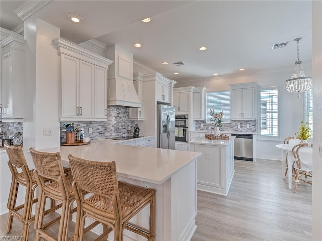 276 Delmar AVE-16