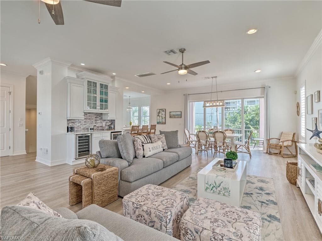 276 Delmar AVE-7