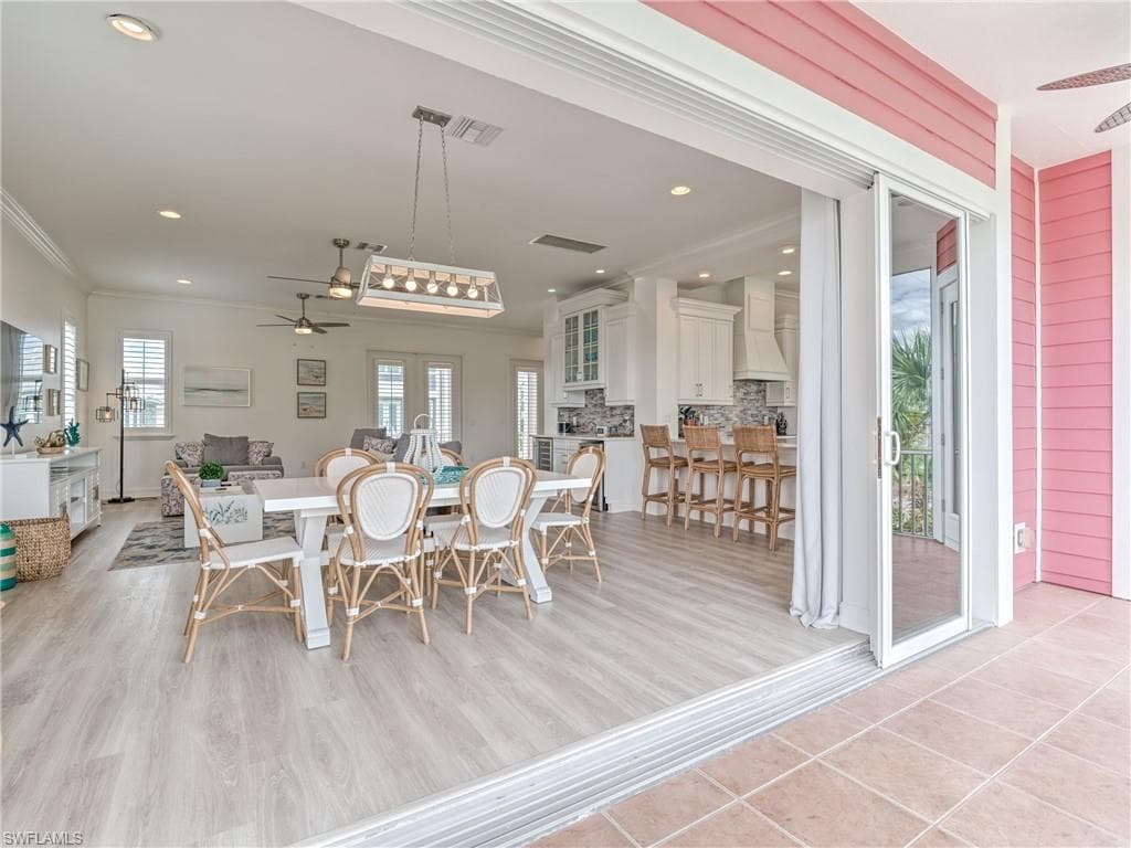 276 Delmar AVE-14