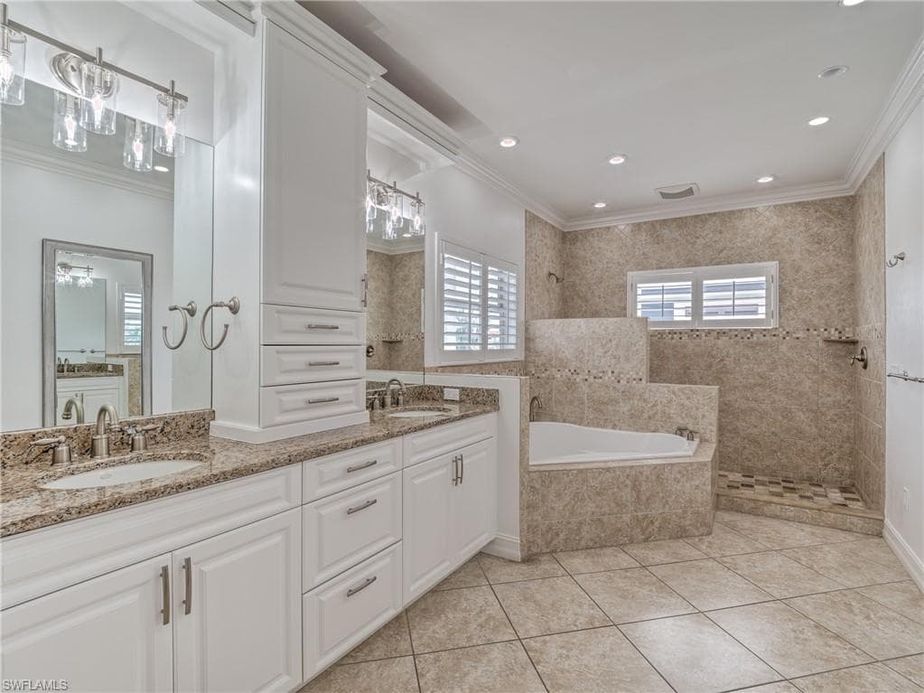 276 Delmar AVE-25