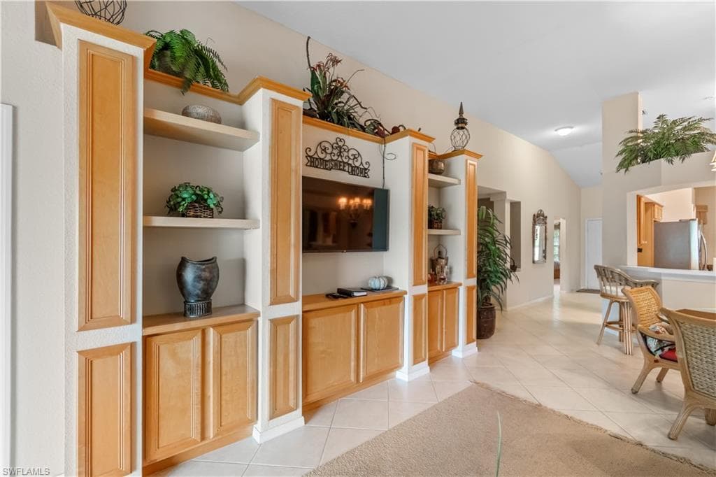 1980 Willow Bend CIR 7-204-3