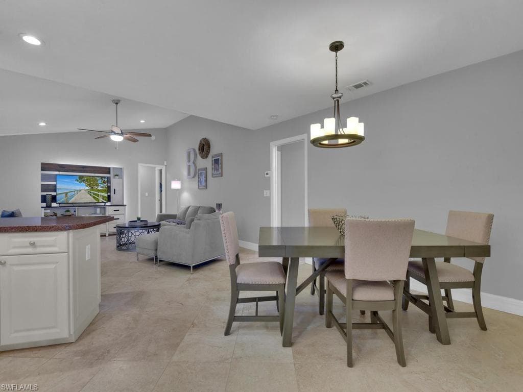 11481 Bent Pine DR-10
