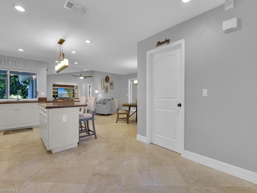 11481 Bent Pine DR-11