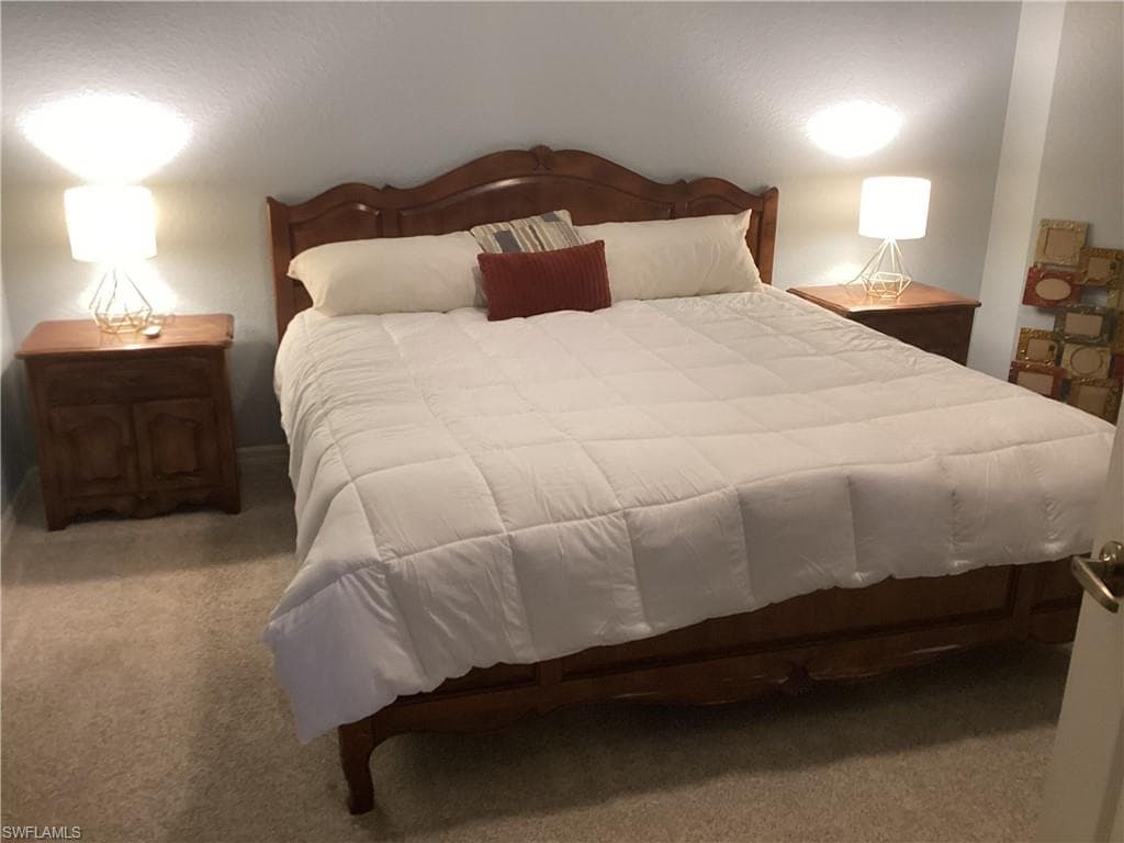 1121 Van Loon Commons CIR 304-9