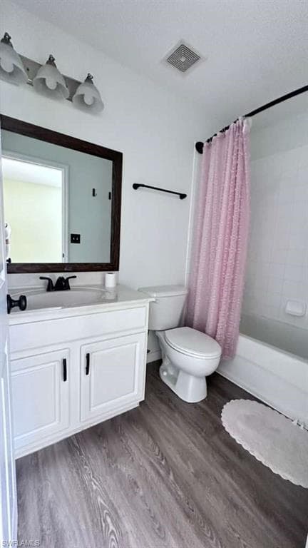 8239 Pacific Beach DR-28