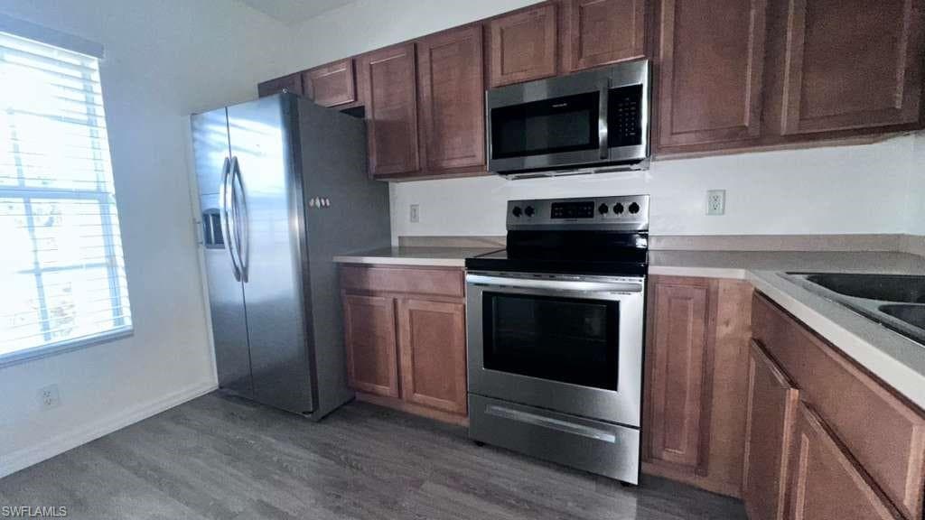 8239 Pacific Beach DR-4