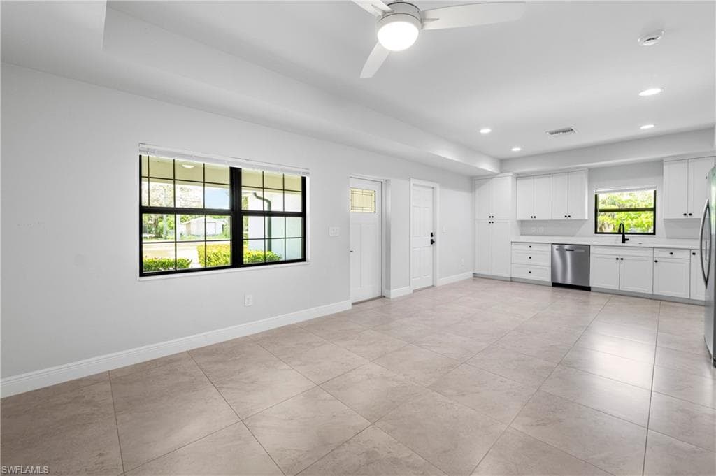 11251 Dean ST 53-5