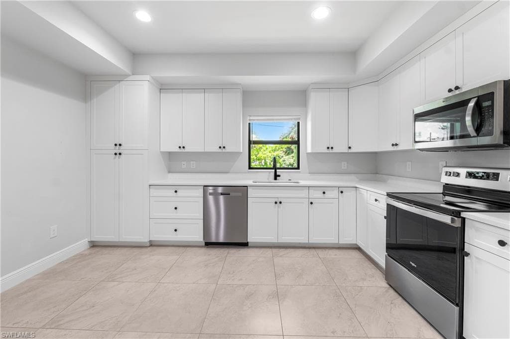11251 Dean ST 53-8