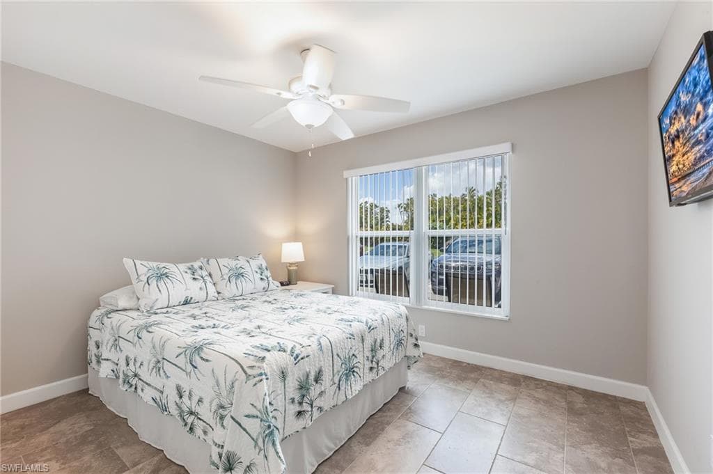 16007 Davis RD 511-8
