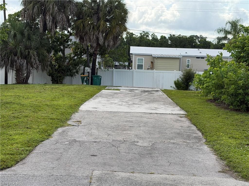 260 Cape Sable DR-2