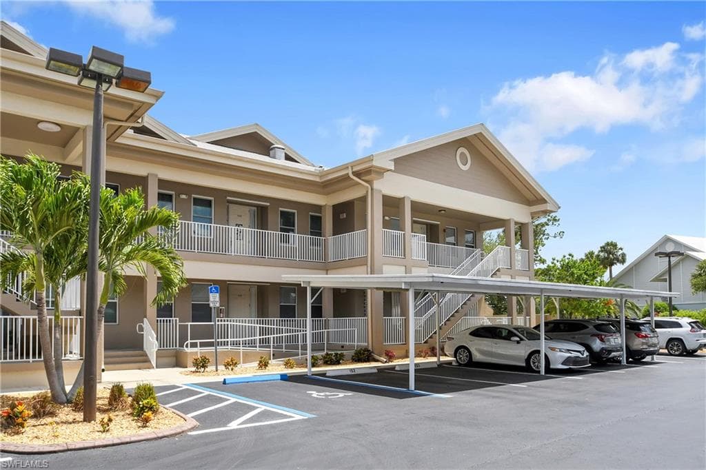 15250 Riverbend BLVD 202-1