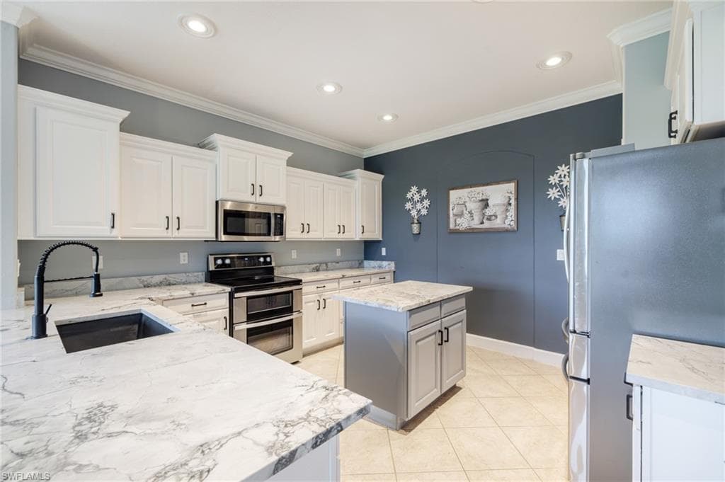 13859 Farnese DR-5