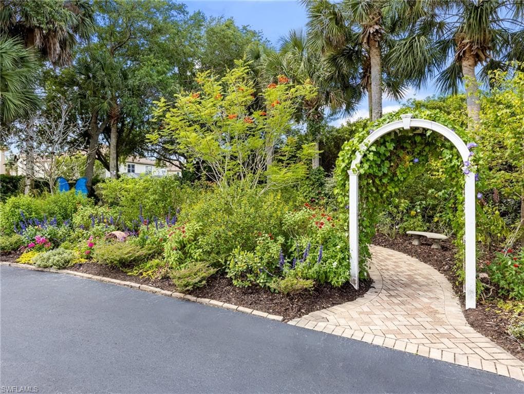 13859 Farnese DR-44