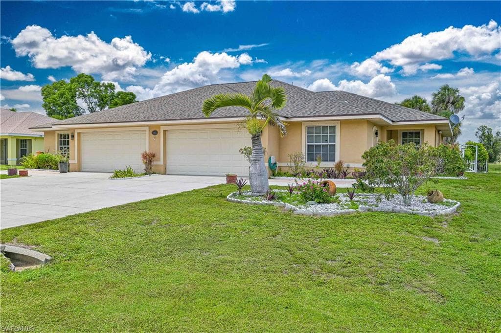 5887 Littlestone CT A & B-25