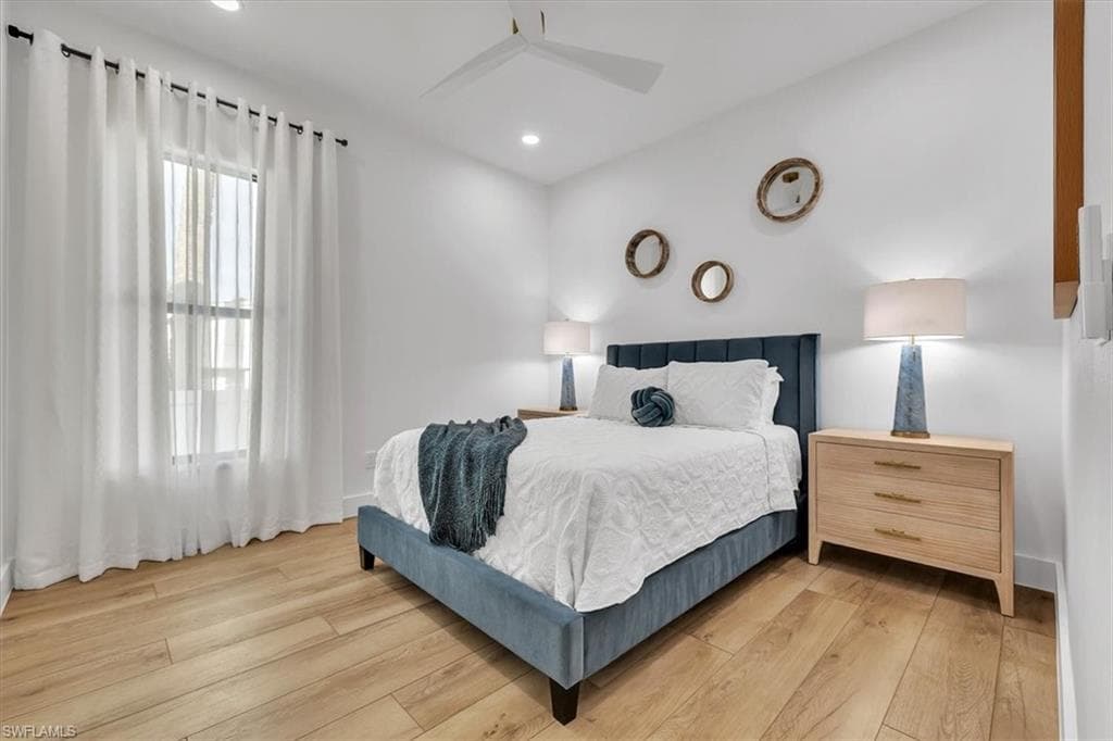 1187 22nd AVE N-33