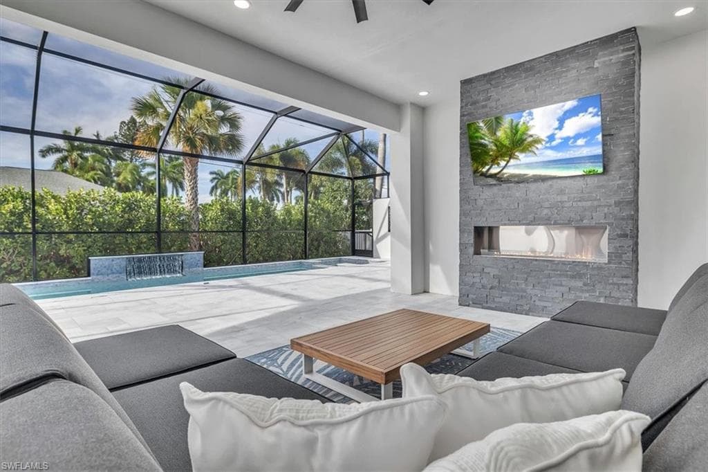 1187 22nd AVE N-40