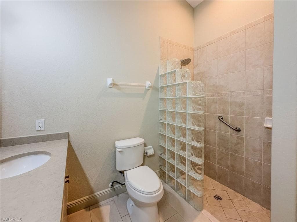 3510 AVION WOODS CT 104-26