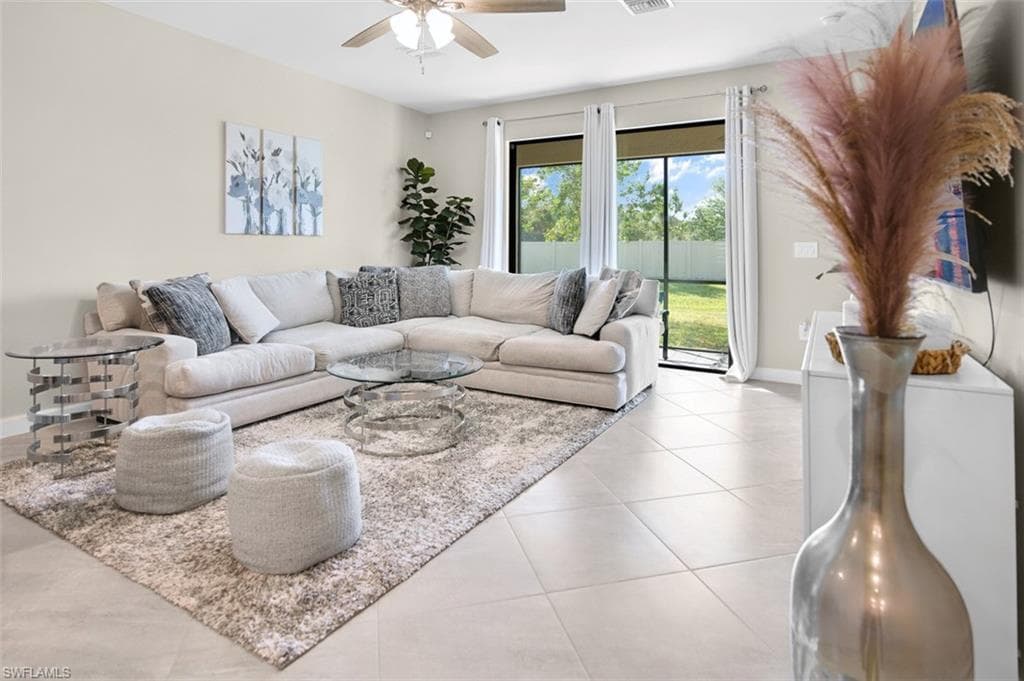 14195 Pine Lodge LN-3