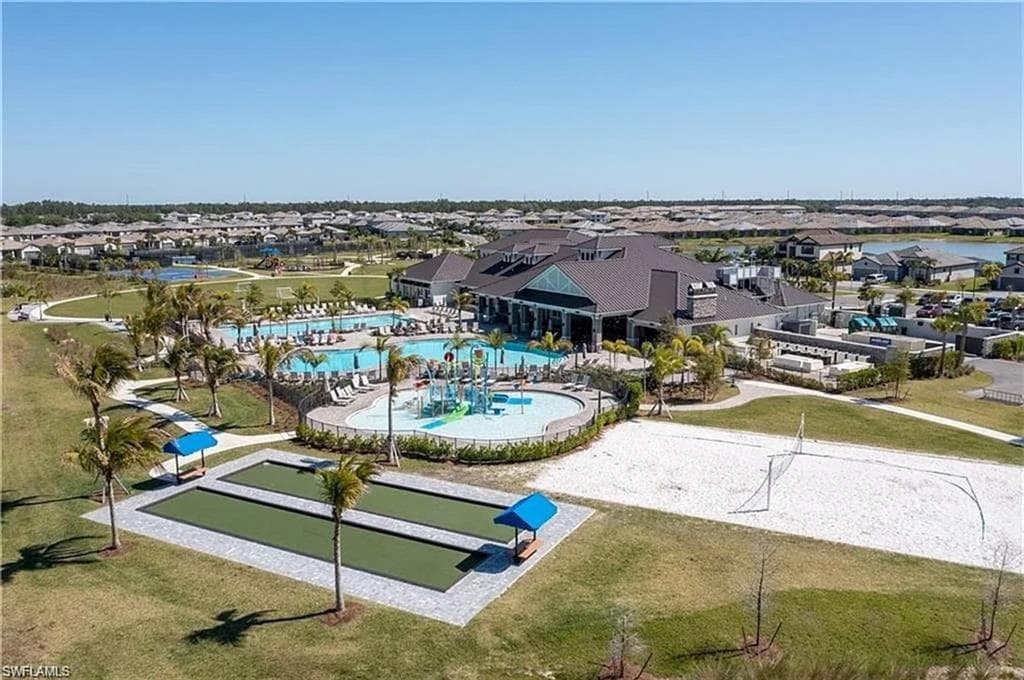 14195 Pine Lodge LN-33