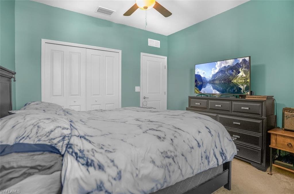 14195 Pine Lodge LN-19