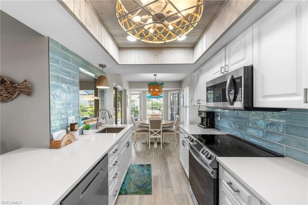 3715 Sabal Springs BLVD-15