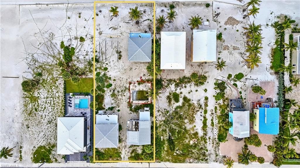 5300 Estero BLVD-22