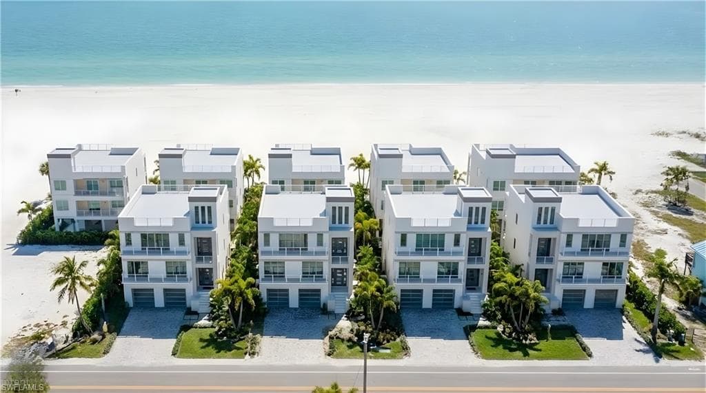 5300 Estero BLVD-4