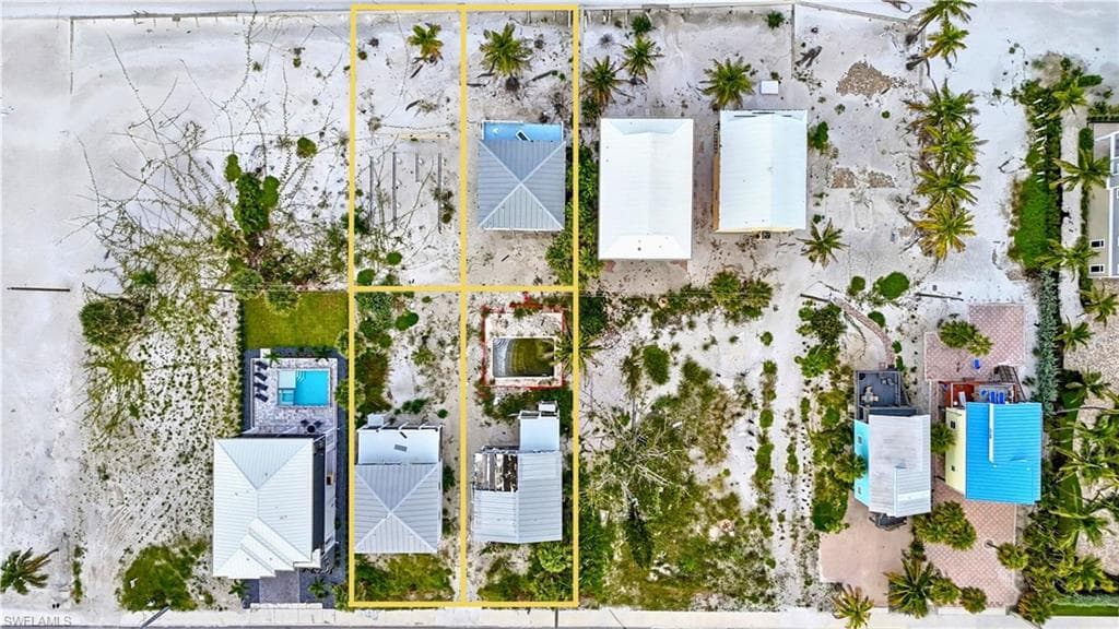 5300 Estero BLVD-25
