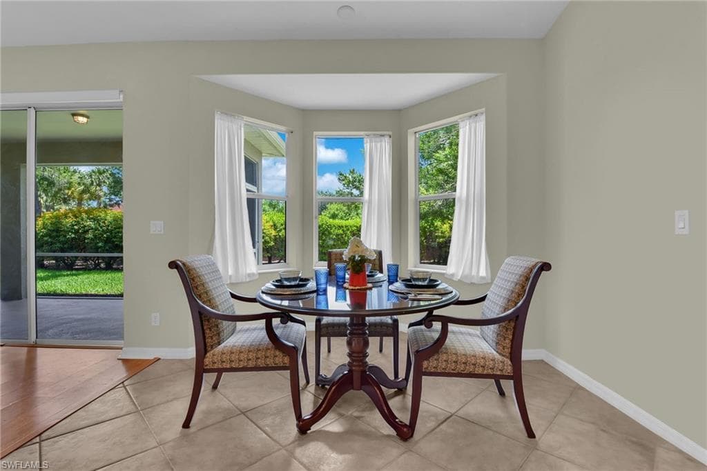 3807 Recreation LN-10