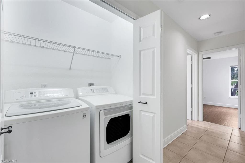 9624 CRESCENT GARDEN DR 201-17