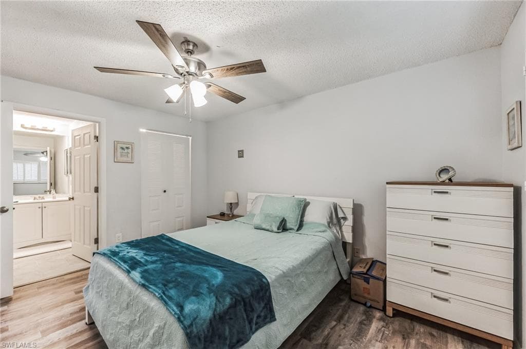 8081 Woods CIR 10-7