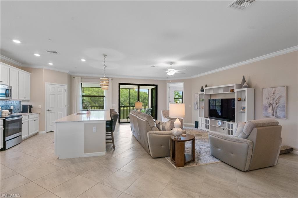 11884 Arboretum Run DR 201-8