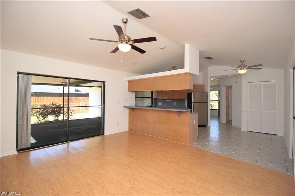 224 Erie DR-6