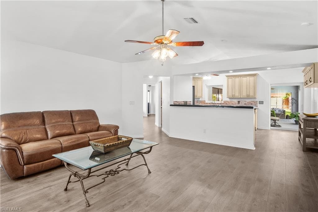 320 Georgia AVE-16