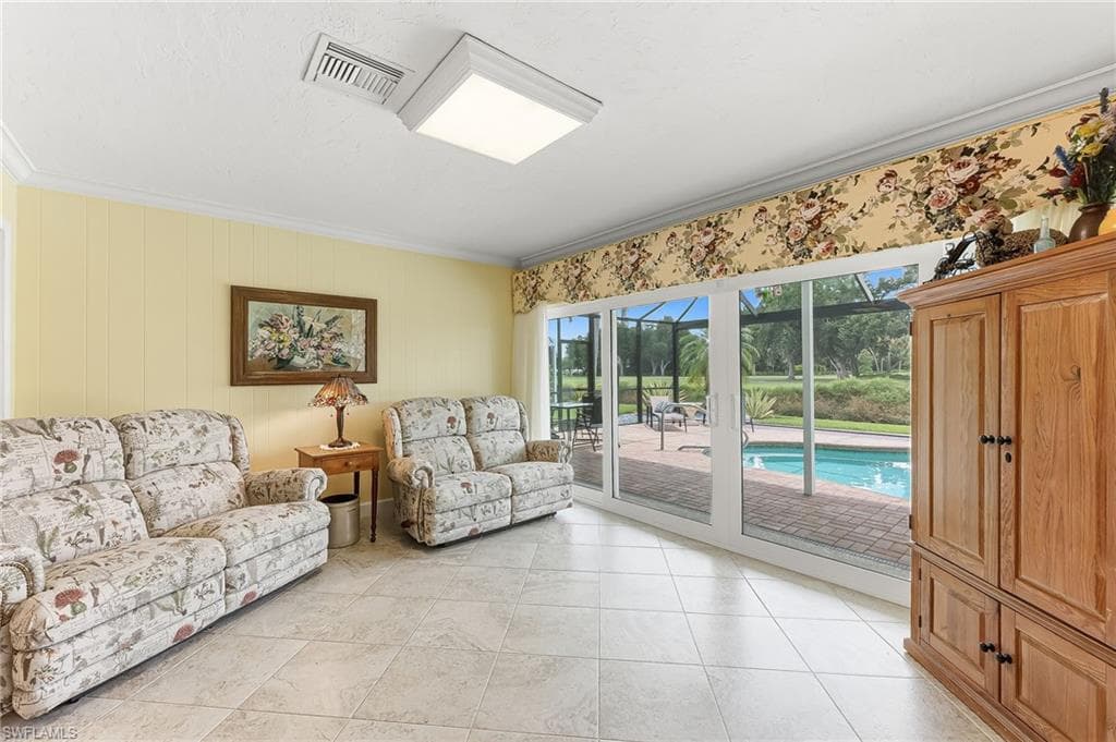 1441 Whiskey Creek DR-15