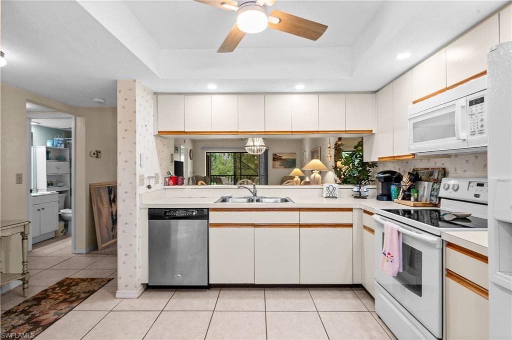 7380 Saint Ives WAY 1202-9