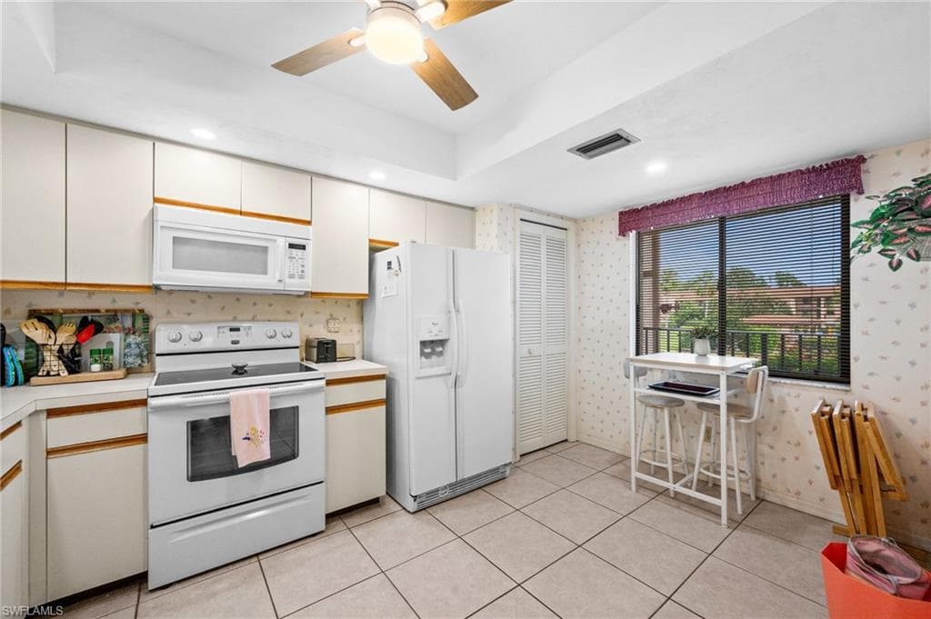 7380 Saint Ives WAY 1202-8