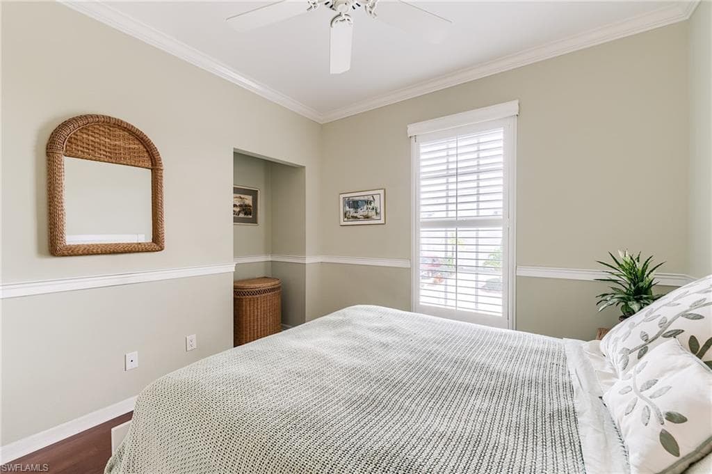 12205 Siesta DR-42