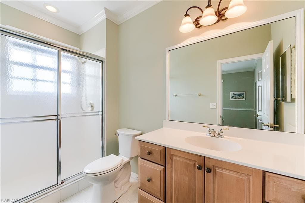 12205 Siesta DR-12
