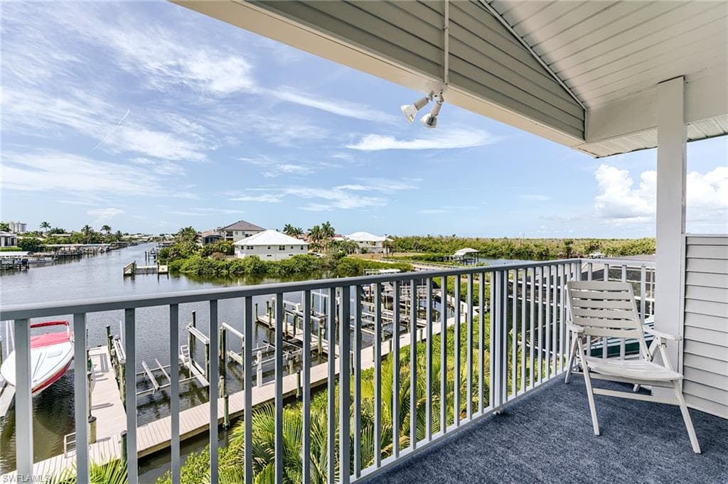 12205 Siesta DR-26